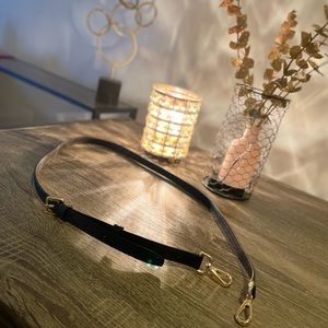 Michael Kors shoulder strap